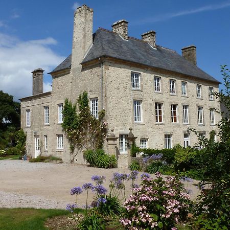 Bed and Breakfast Manoir De Savigny Valognes Exterior foto