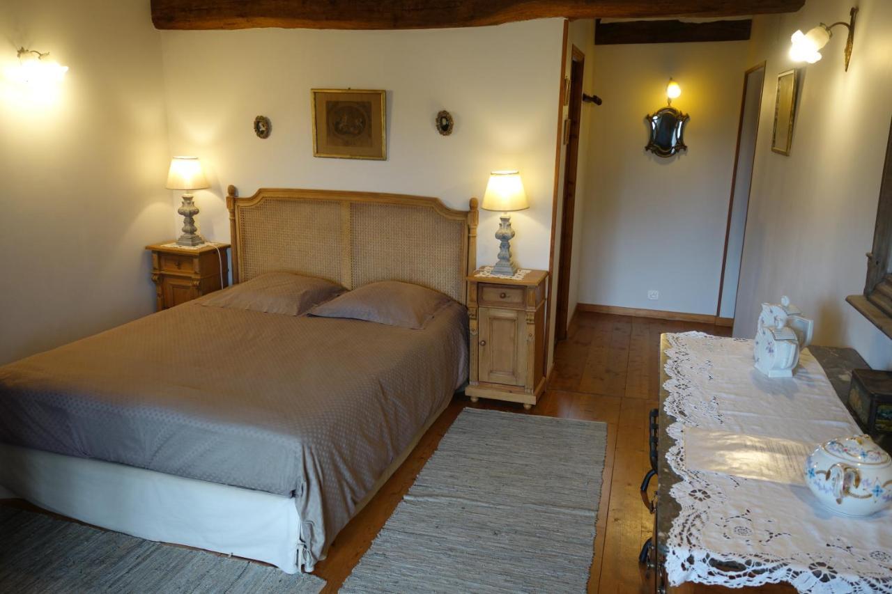 Bed and Breakfast Manoir De Savigny Valognes Exterior foto